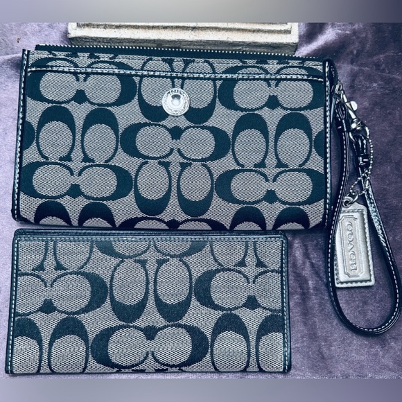 Coach Accessories - Coach NWOT signature monogram wallet New never used.